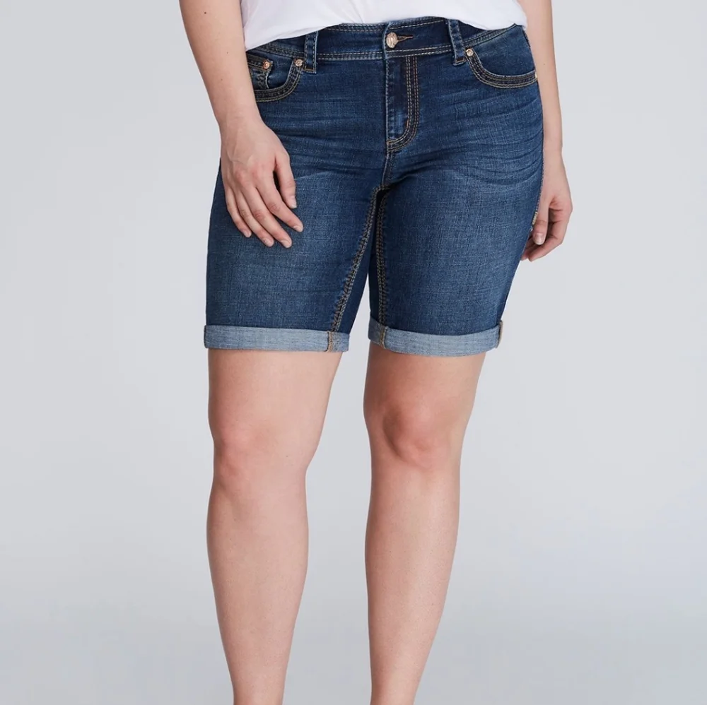 Melissa McCartney Seven7 Bermuda Denim Jean Shorts Plus‎ Size 26